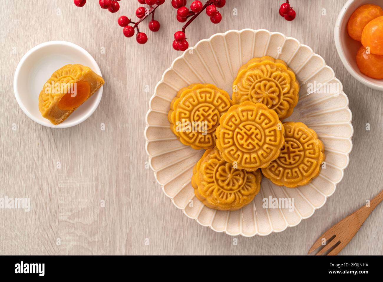 Delicious Cantonese moon cake for Mid-Autumn Festival food mooncake on ...