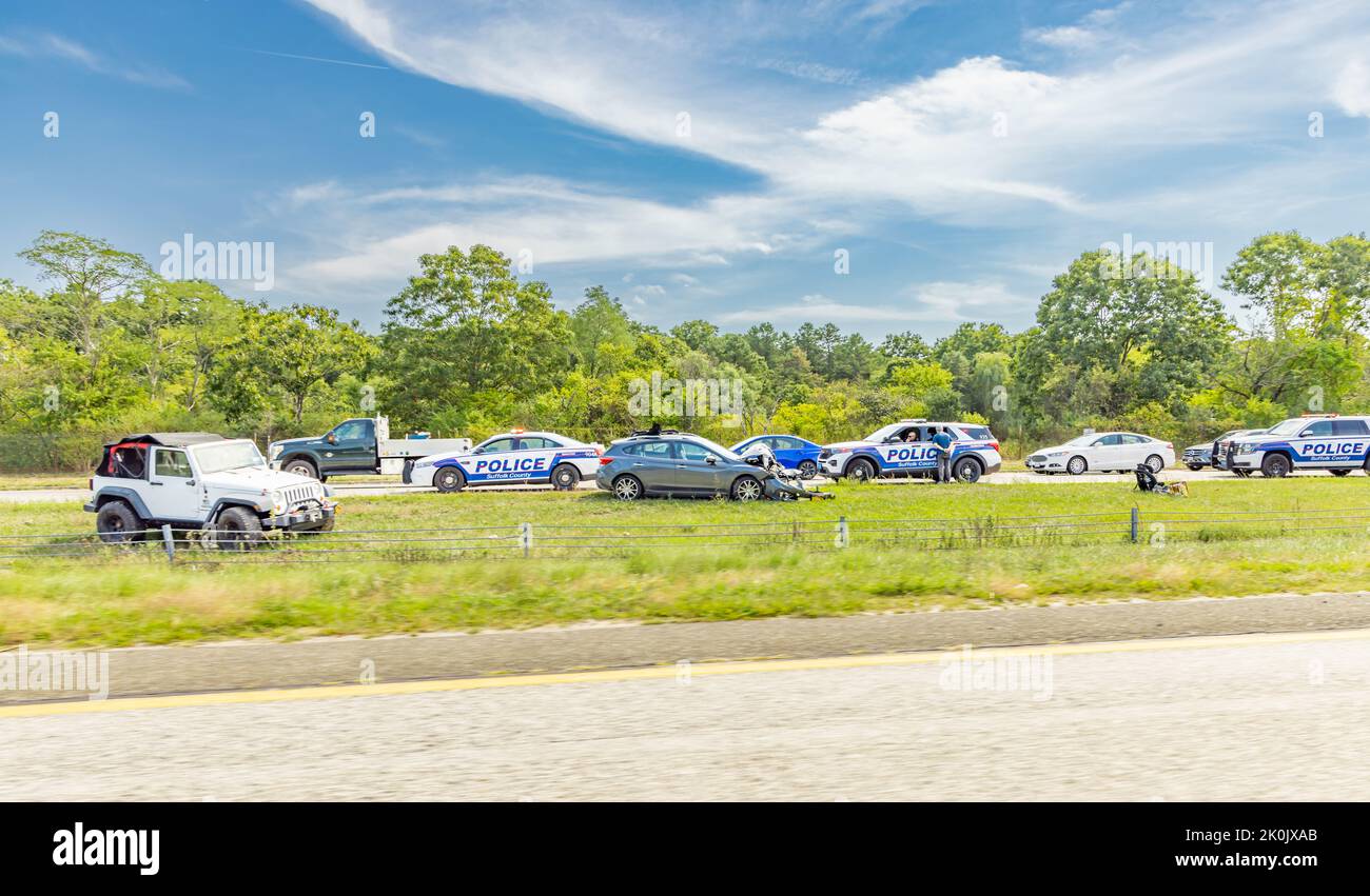 Vehicle accident on the Long Island Expressway Stock Photo Alamy