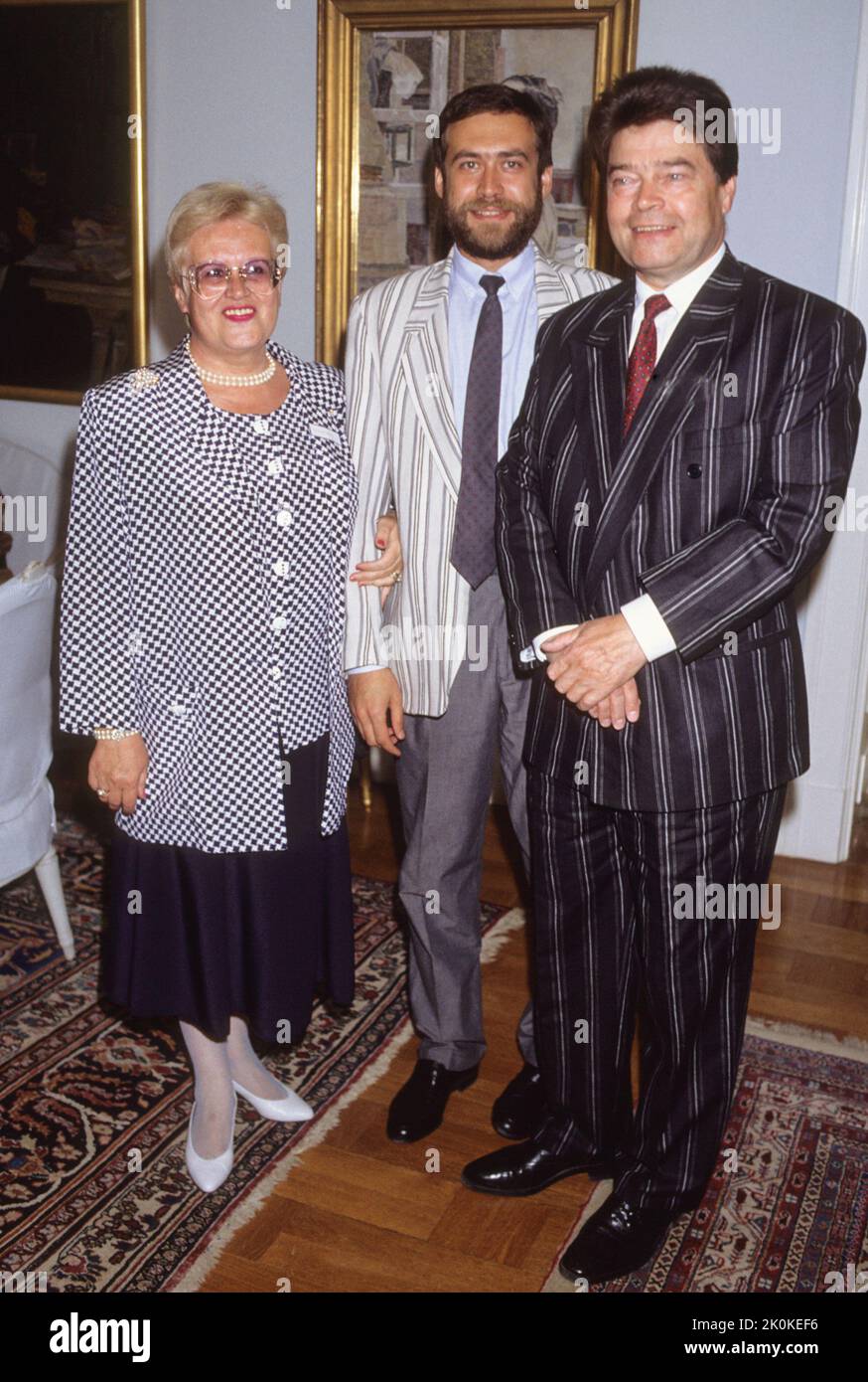 Boris Pankin Soviet ambassador in Sweden who after the fall of the Soviet Union stayed behind and settled in Sweden.Here with wife Valentina and one of his sons Stock Photo