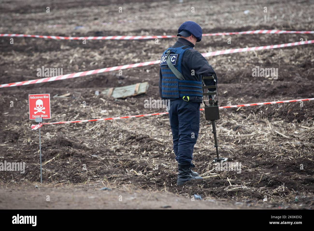Brovary, Ukraine. 21st Apr, 2022. Ukrainian sapper clears mines at the ...