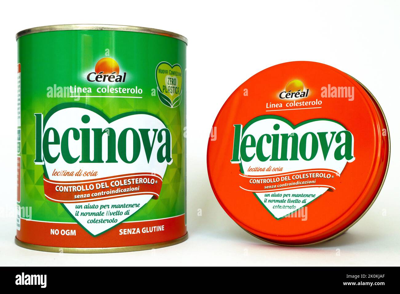 LECINOVA Soy lecithin granules. The Soy lecithin is efficacy in reducing cholesterol and risk of cardiovascular disease. Céréal - Nutrition Santé Stock Photo