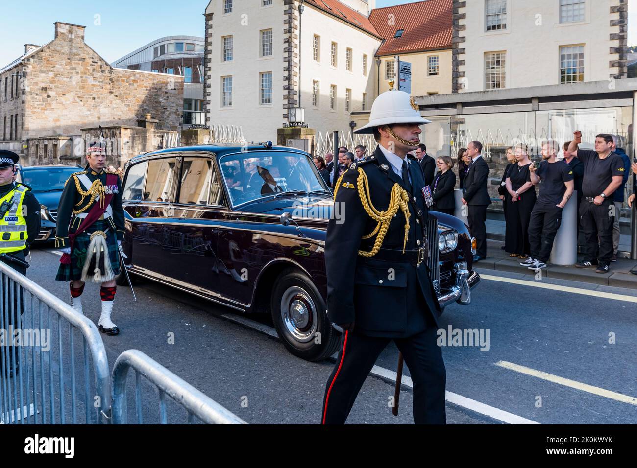 Royal Mile, Edinburgh, Scotland, UK, 12th September 2022. Queen