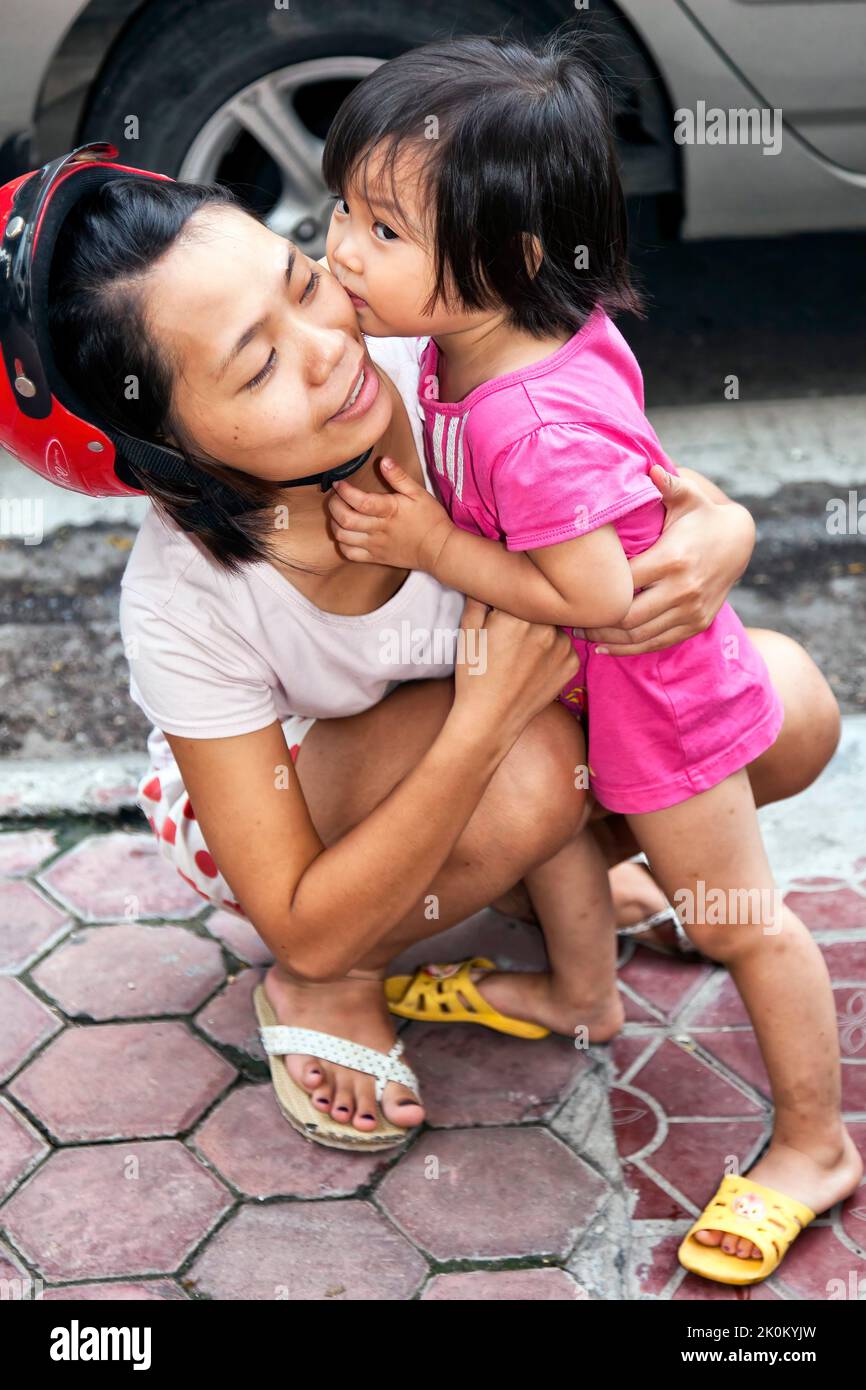 Features mother daughter hi-res stock photography and images - Alamy