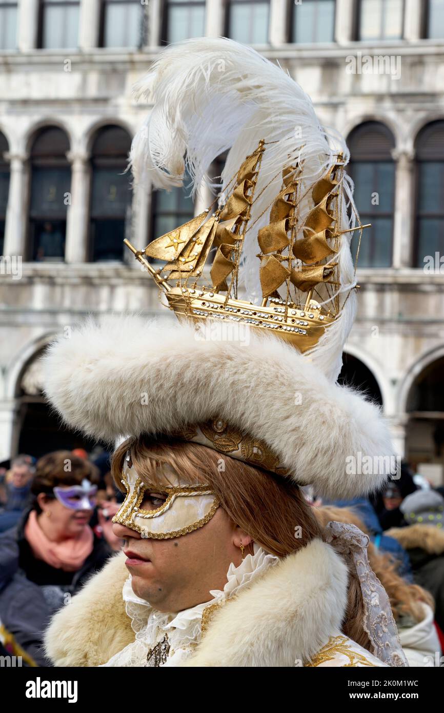 Tradition venice hi-res stock photography and images - Alamy
