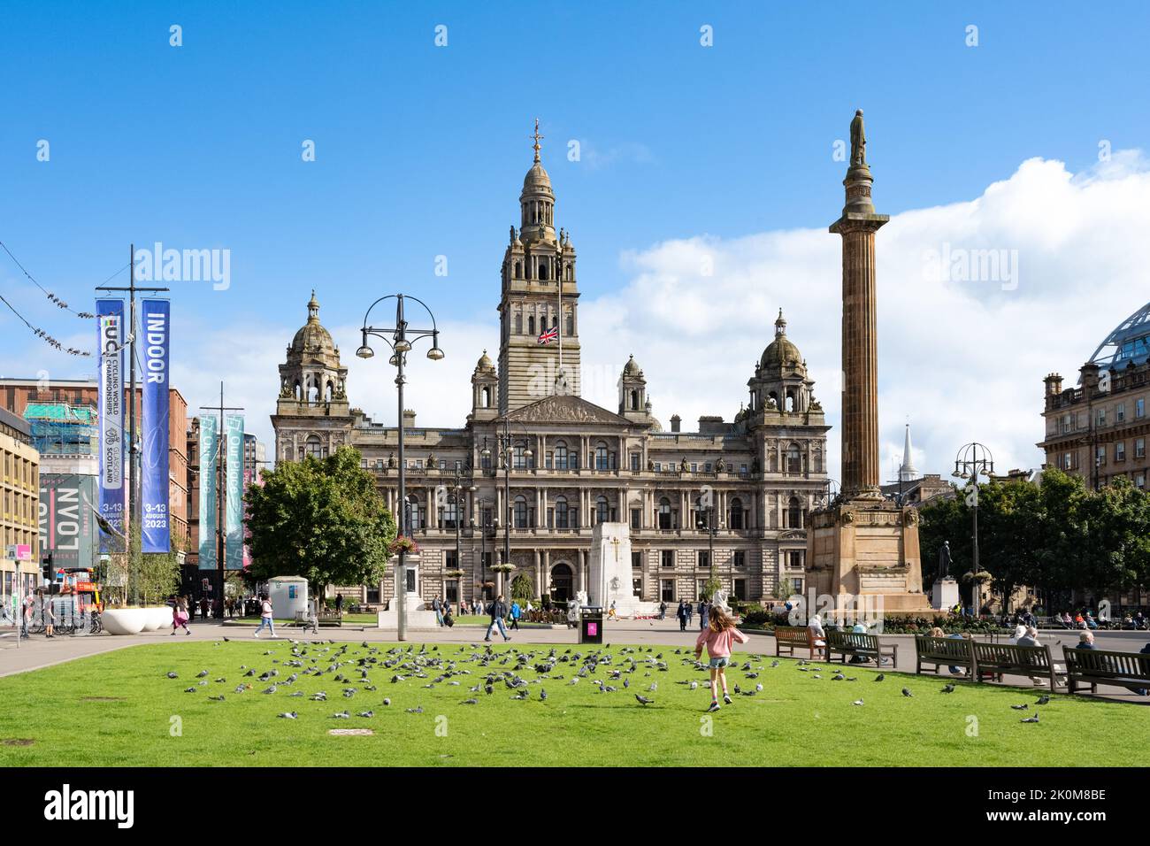 Glasgow George Square - Glasgow City Chambers with union flag flying at half mast during mourning for death of Queen Elizabeth II Stock Photo