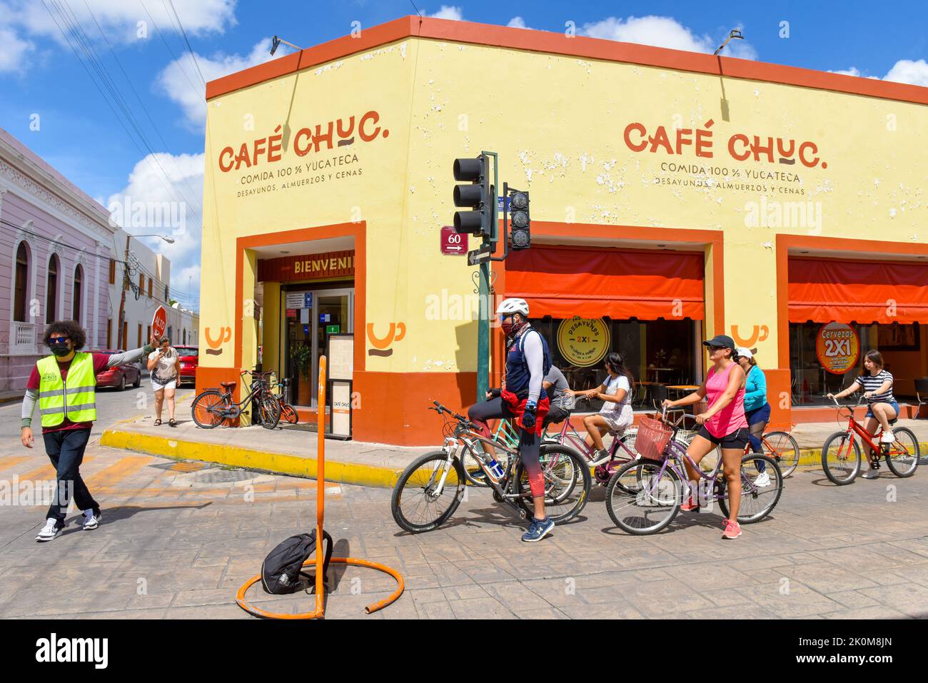 Mexican cycling hi-res stock photography and images - Alamy