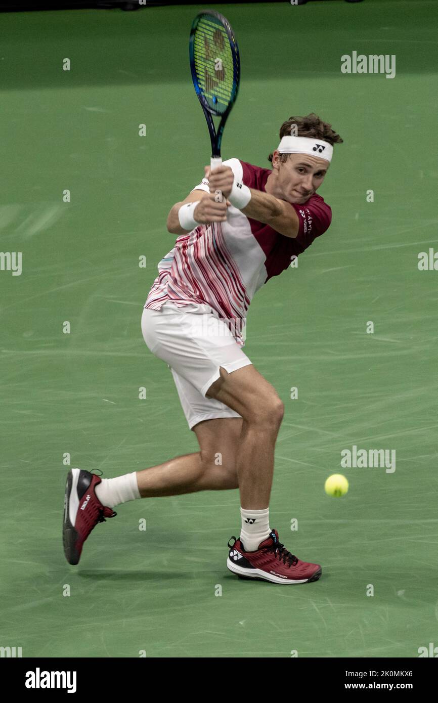 Casper Ruud (NOR) competing in the men's final at the 2022 US Open. Stock Photo