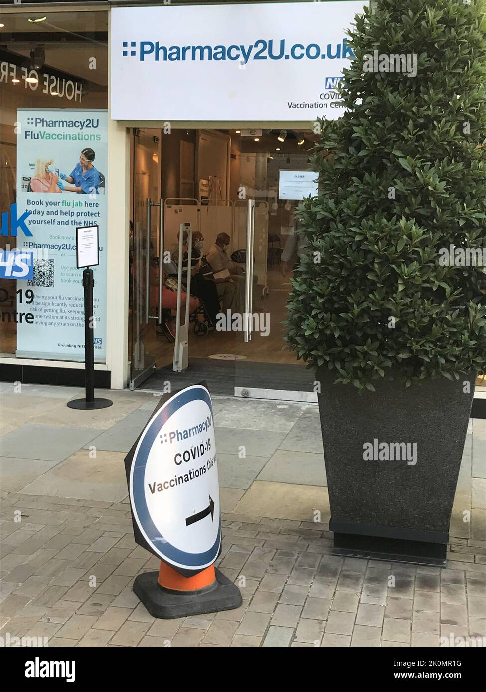 Maidstone UK 12th September 2022 A Large Queue Outside Pharmacy2U To 