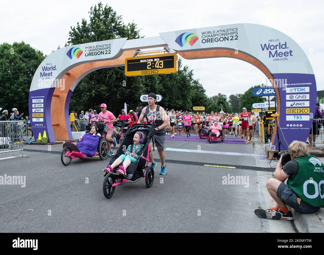 Start of the people’s fun run after the men’s marathon at the World