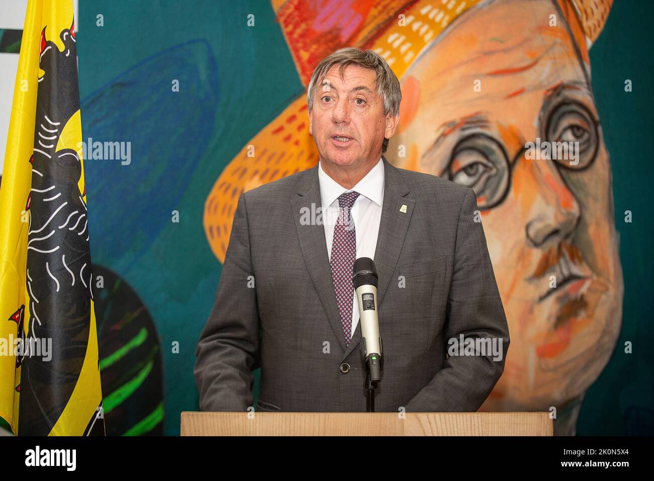 Flemish Minister President Jan Jambon pictured during a meeting with Belgian entrepreneurs in The Museum of Literature during the first day of a diplomatic mission of the Flemish government to Ireland, Monday 12 September 2022. BELGA PHOTO JAMES ARTHUR GEKIERE Stock Photo