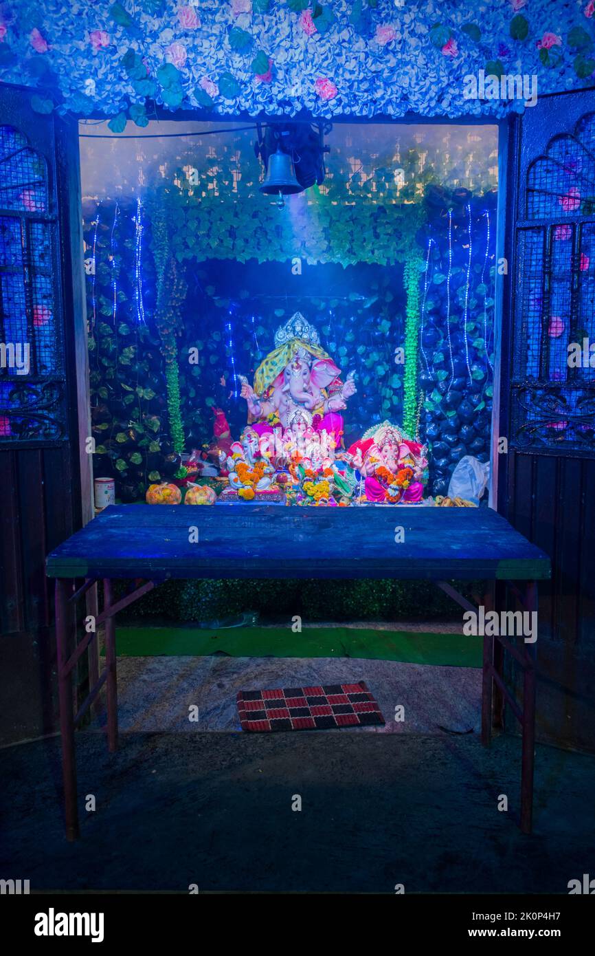 Maharaja ganesh yuvak mandal 2019 | Ganesha art, Ganesh chaturthi decoration,  Ganesh art