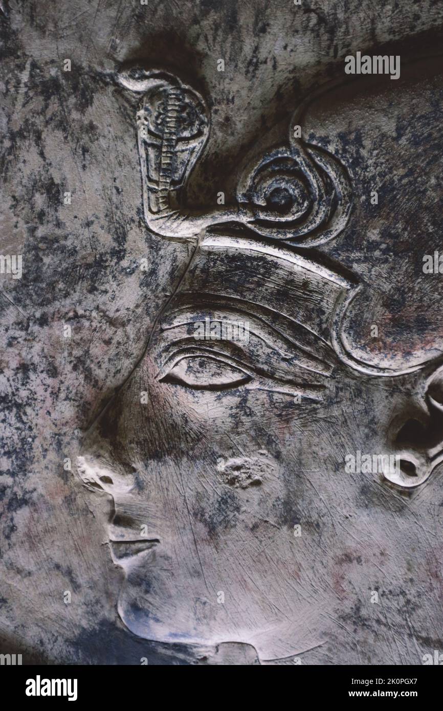 Seti Draw Ancient Egyptian Drawing on the Walls of the temple of Seti I also ...