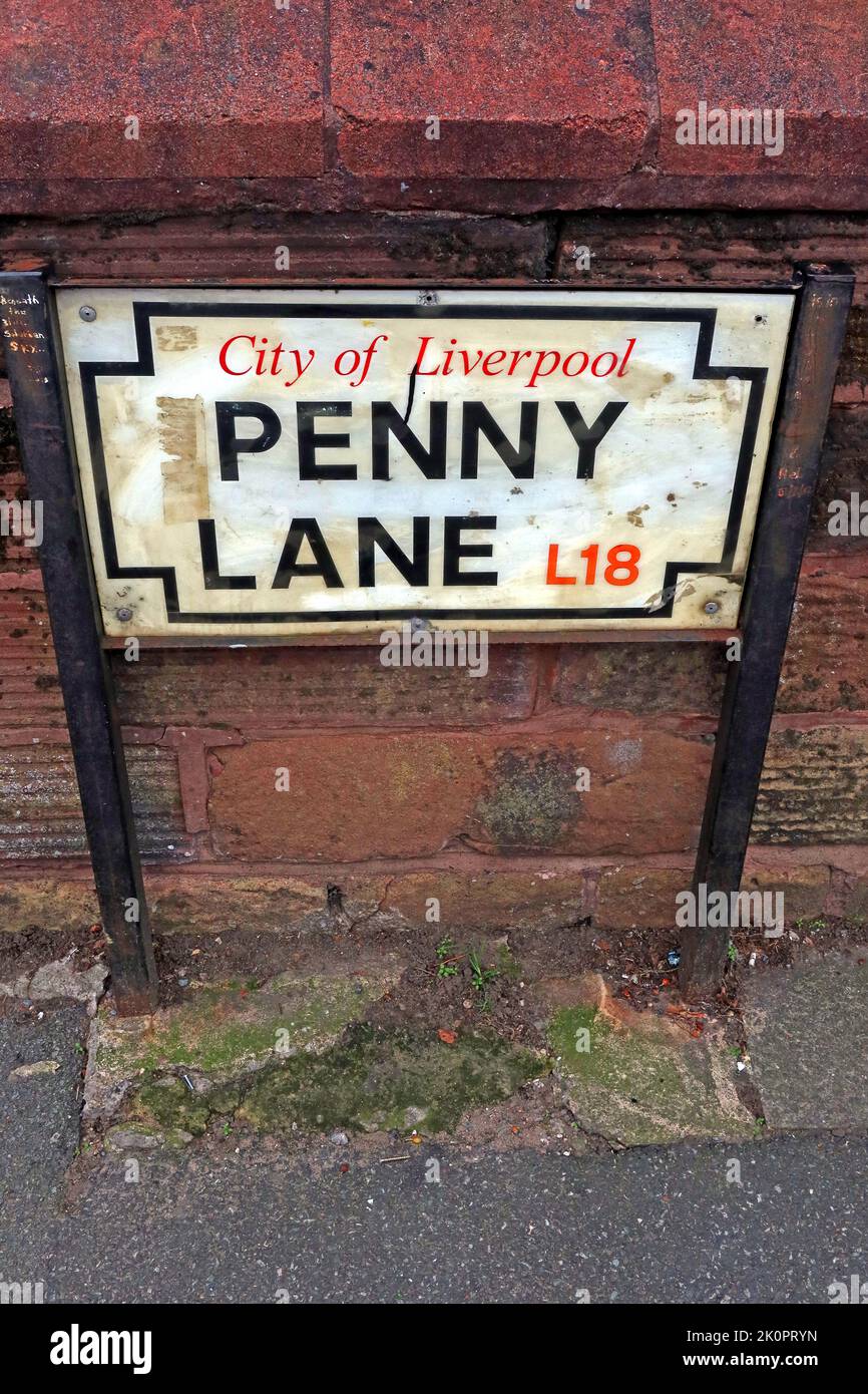 Penny Ln road sign, Liverpool, Merseyside, England, UK, L18 1DE - location made famous by the Beatles song Stock Photo