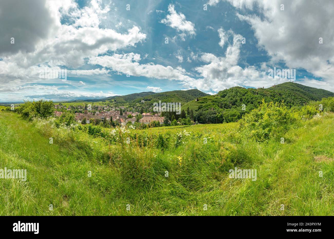A village at the foothills hi-res stock photography and images - Alamy