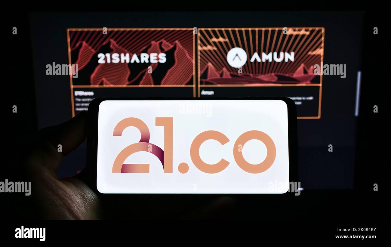 21shares ag hi-res stock photography and images - Alamy