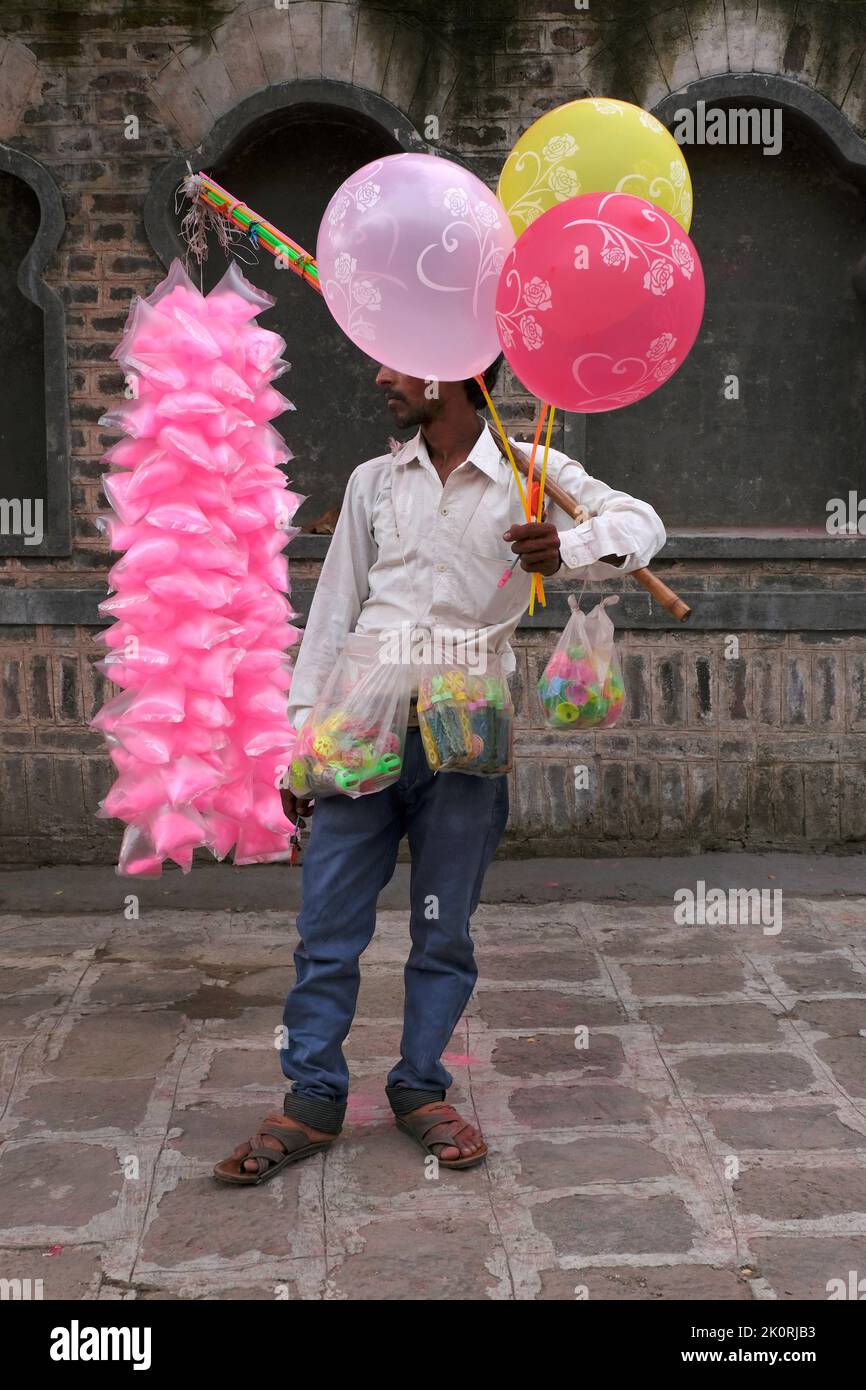 Indian candy floss salesman hires stock photography and images Alamy