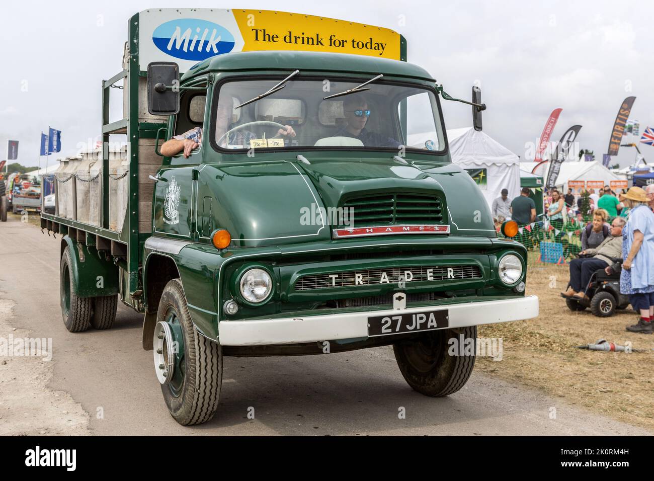 27 JPA, Ford Thames Trader, milk lorry, Dorset County Show 2022, Dorset, UK Stock Photo