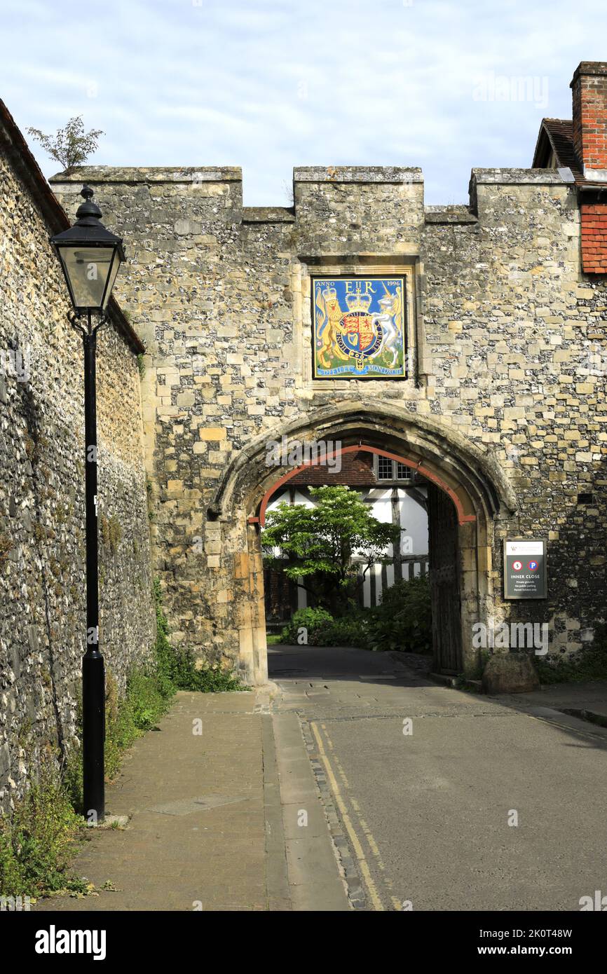The Priors Gate or Kingsgate, Winchester City, Hampshire County