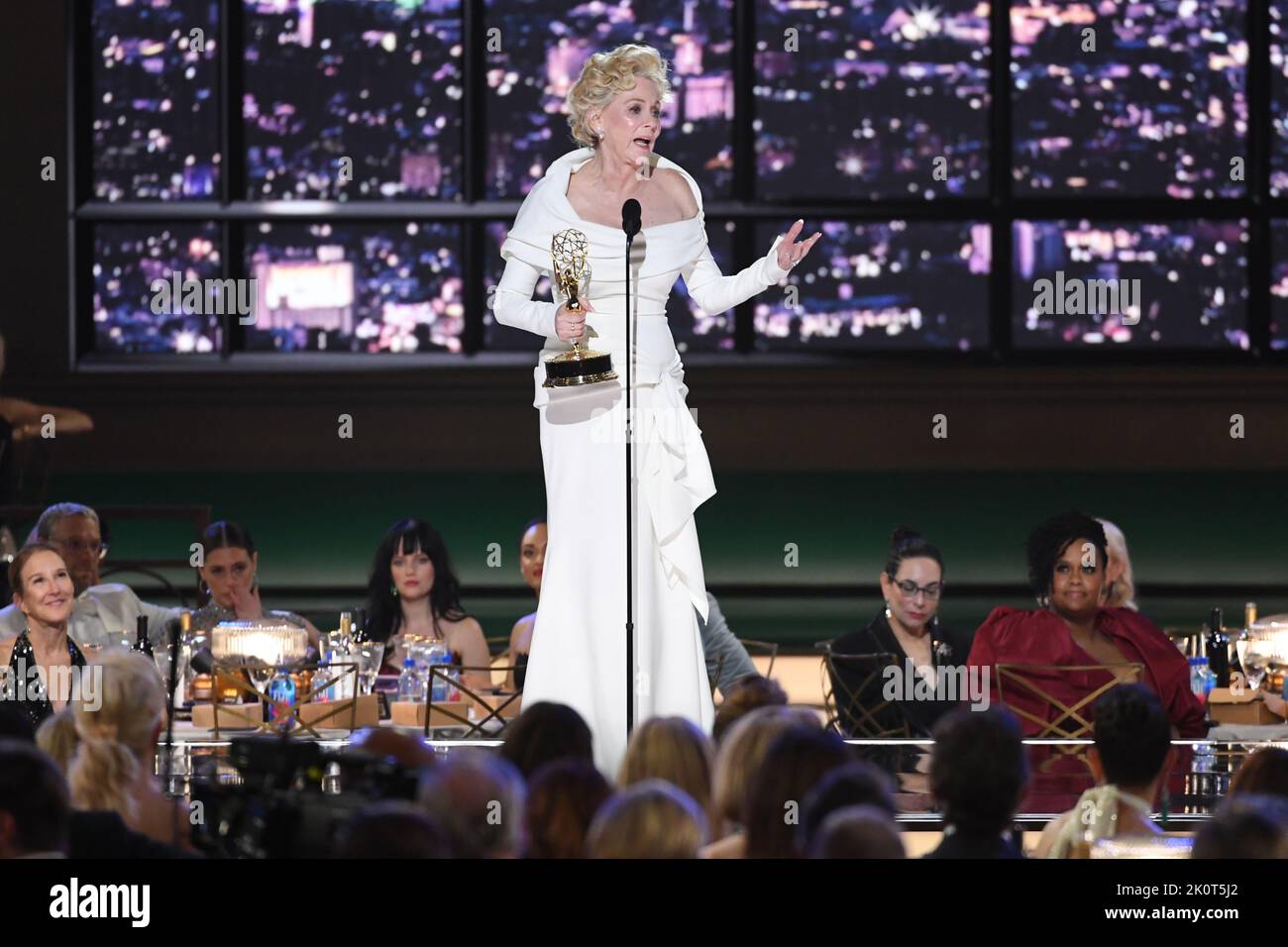 Los Angeles, USA. 12th Sep, 2022. Jean Smart accepts the Emmy for