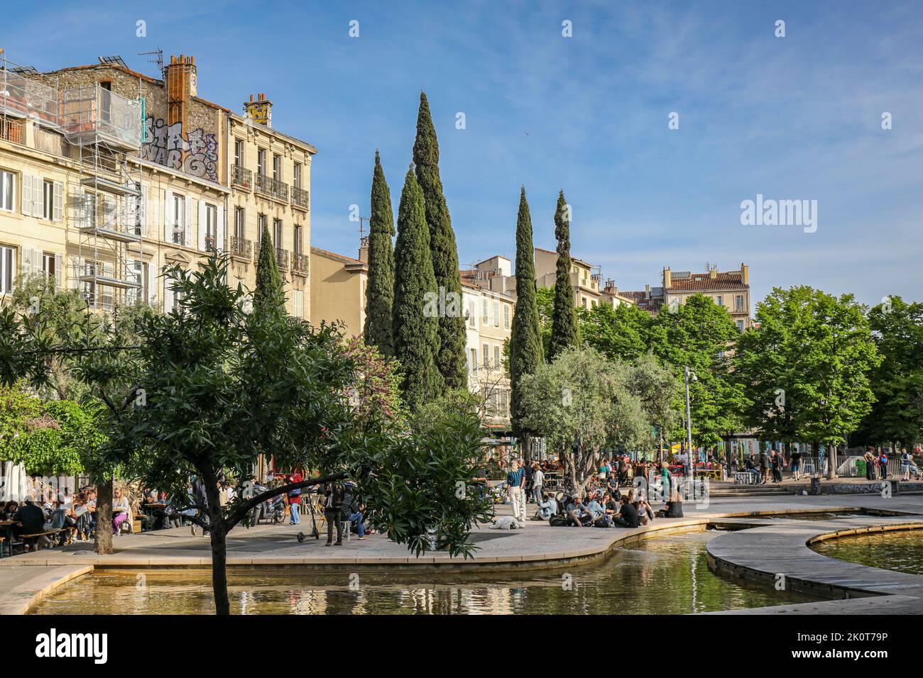 Downtown Marseille, France : Cours Julien Stock Photo - Alamy