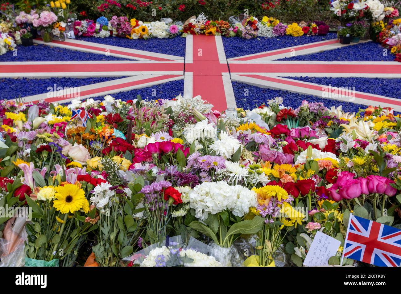 Memorial for queen elizabeth ii hires stock photography and images Alamy