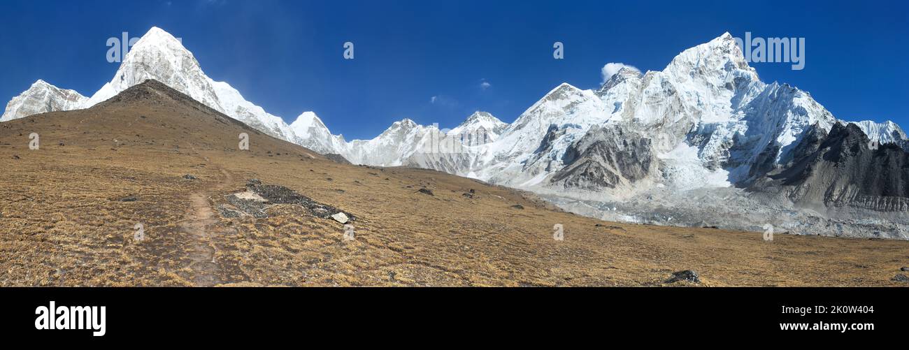 Panoramic view of Mount Everest, Nuptse, Pumo Ri and Kala Patthar, way to Everest base camp, Sagarmatha national park, Khumbu valley, Solukhumbu, Nepa Stock Photo