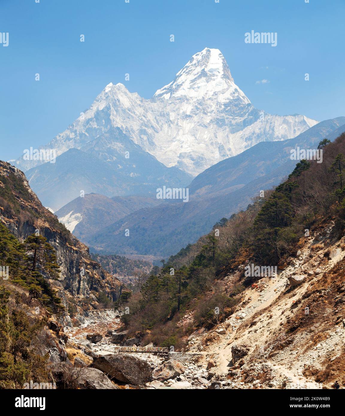 VIew of mount Ama Dablam - way to everest base camp - Khumbu valley - Nepal Stock Photo