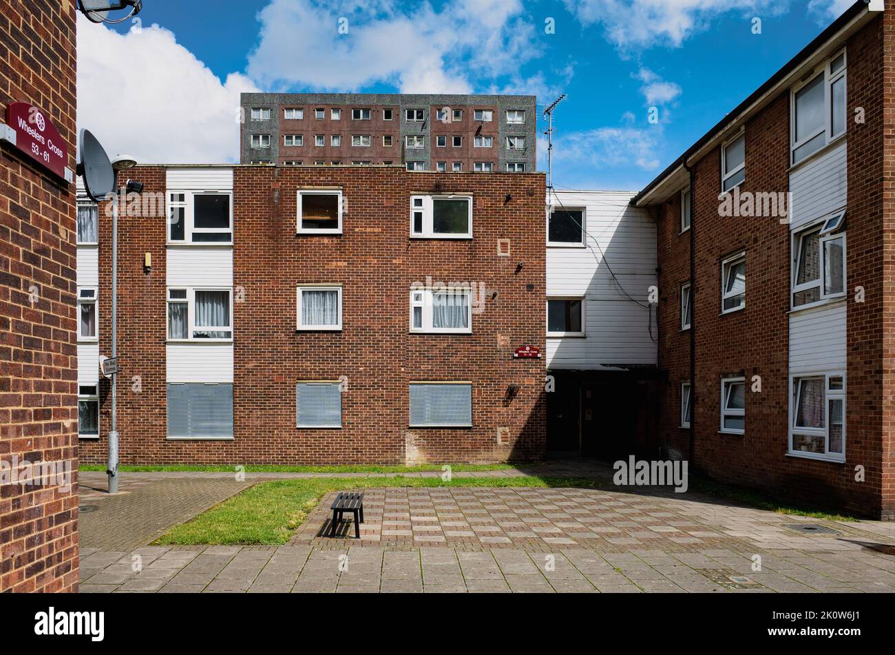 Housing estate barking hires stock photography and images Alamy