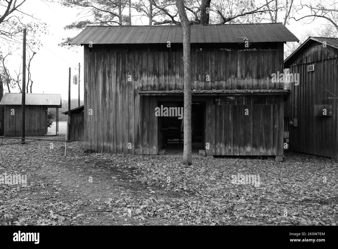 Wooden barn house Black and White Stock Photos & Images - Alamy