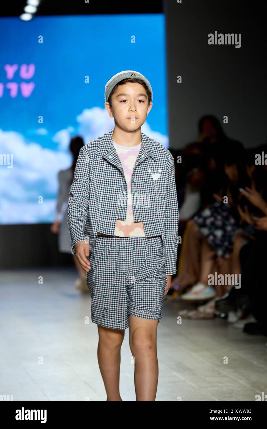 New York, NY, USA. 11th Sep, 2022. Alex S. Yu presents his runway ...