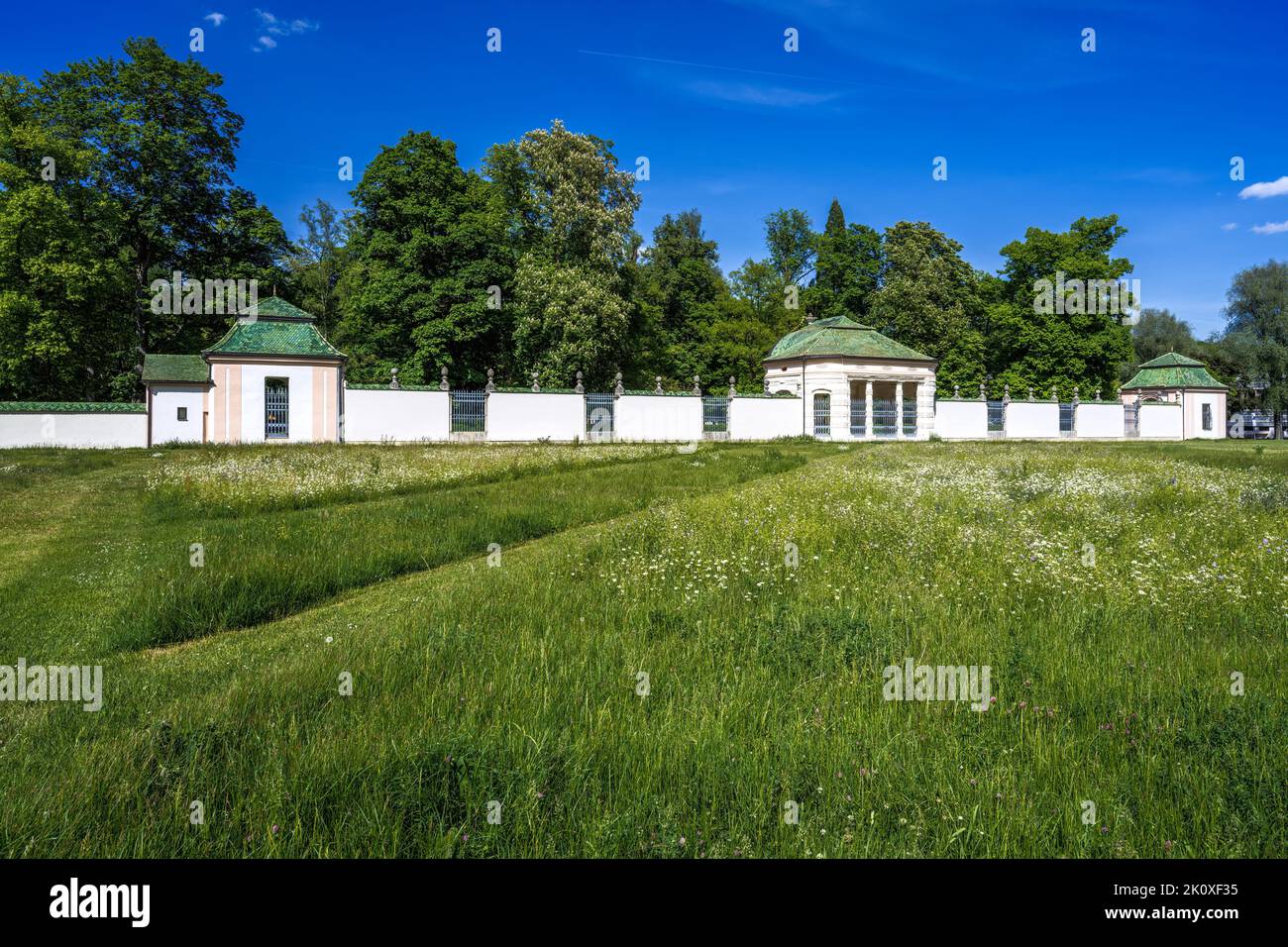 View from the outside to the  wall of the Hofgarten park in Eichstätt Stock Photo