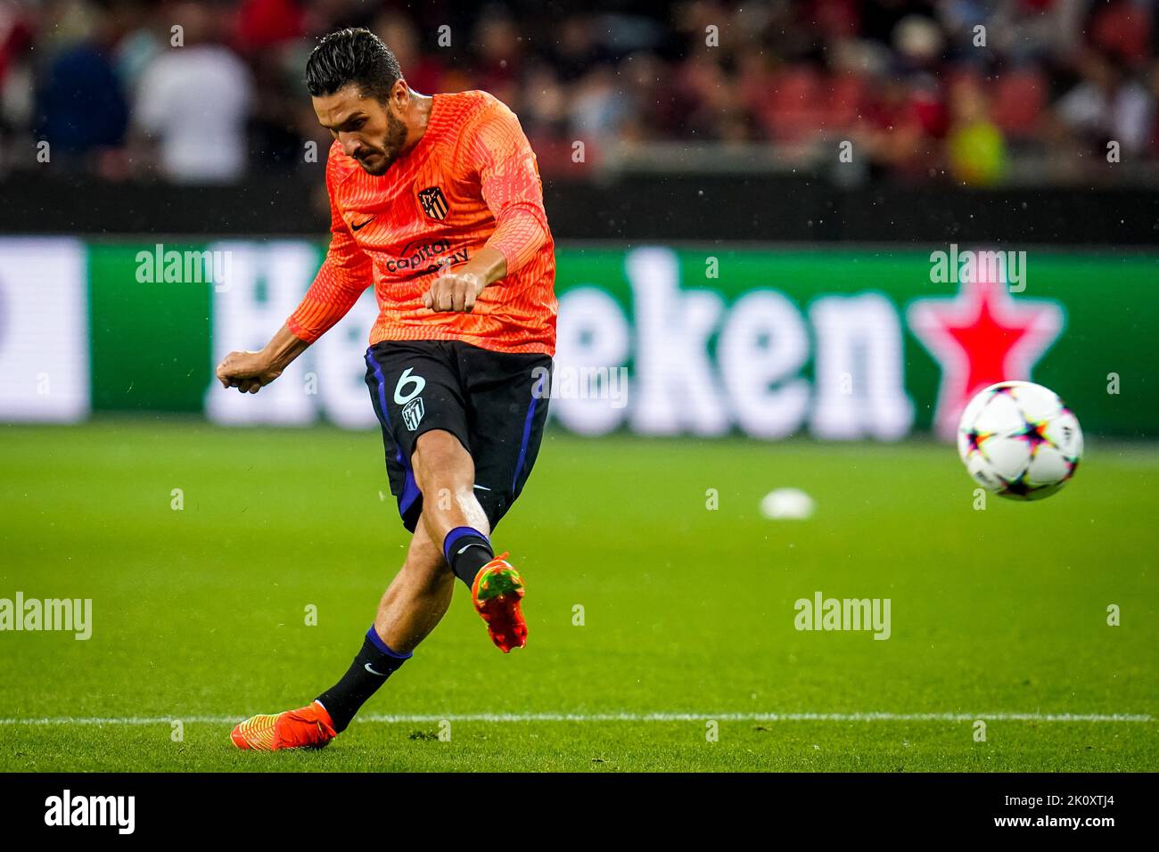 LEVERKUSEN, GERMANY - SEPTEMBER 13: Koke of Atletico Madrid warms up prior to the UEFA Champions League - Group B match between Bayer Leverkusen and Atletico Madrid at the BayArena on September 13, 2022 in Leverkusen, Germany (Photo by Rene Nijhuis/Orange Pictures) Stock Photo