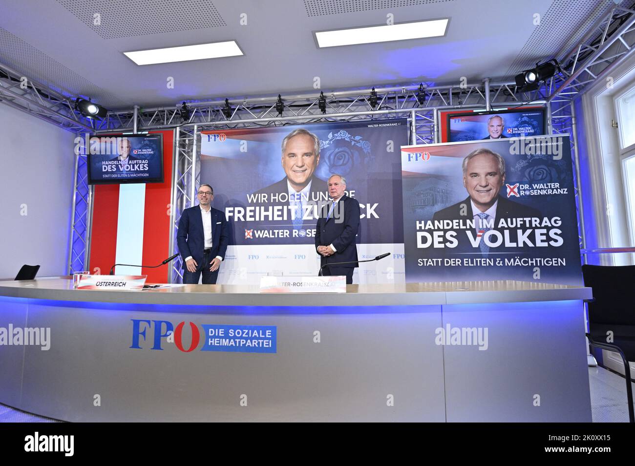 Vienna, Austria. 14th Sep, 2022. Second Poster campaign for the federal presidential election on October 9, 2022 with FPÖ Federal Party Chairman Herbert Kickl (L)  and the FPÖ candidate Walter Rosenkranz (R). Credit: Franz Perc/Alamy Live News Stock Photo