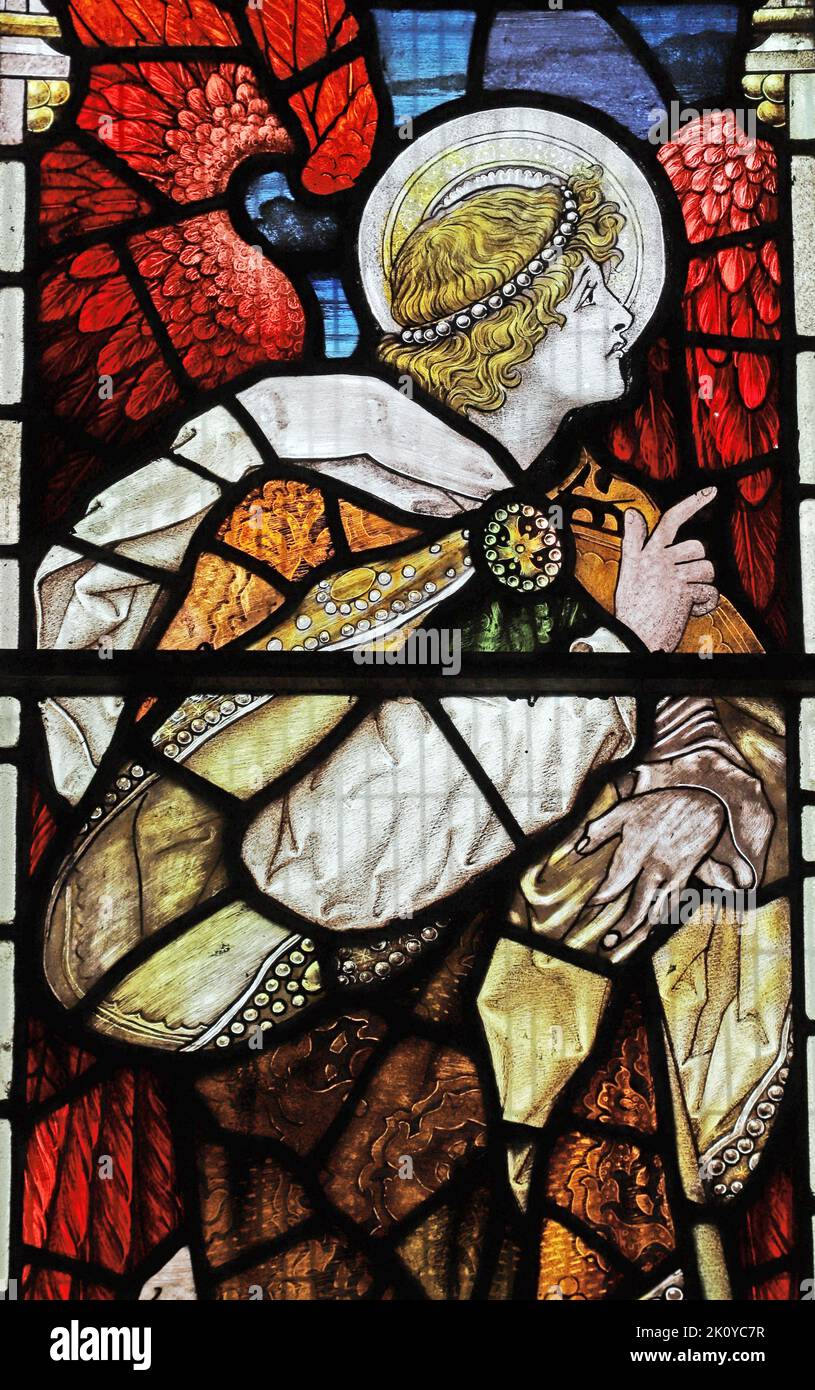 Stained glass window by Percy Bacon & Brothers depicting an angel at the Annunciation to the Virgin, St Columba's Church, St Columb Major, Co Stock Photo