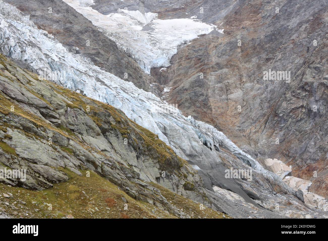 Séracs du glacier de Bionnassay. Fonte et chutes de blocs. Vue du Nid d'Aigle. Saint-Gervais-les-Bains. Haute-Savoie. Auvergne-Rhône-Alpes. France. Stock Photo