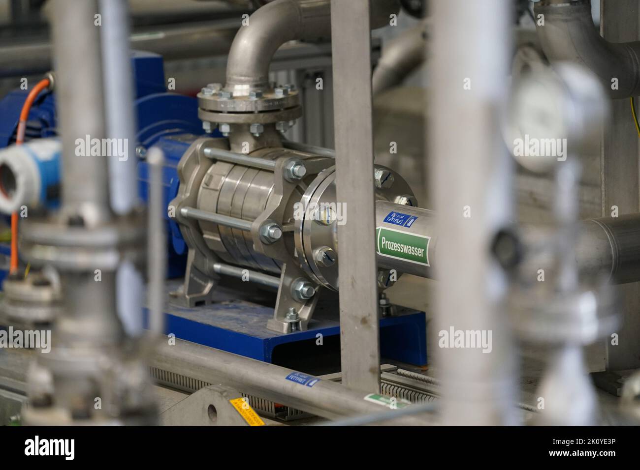 14 September 2022, Hamburg: View of the hydrogen electrolysis unit of ...