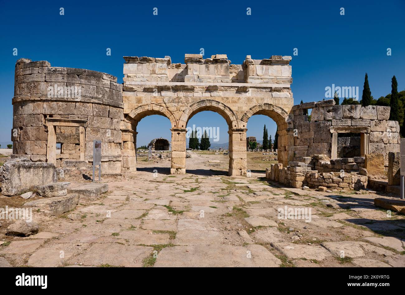 Frontinus Gate or Nothern Gate in Greek Hierapolis Pamukkale Archeological Site, Pamukkale, Denizli, Turkey Stock Photo