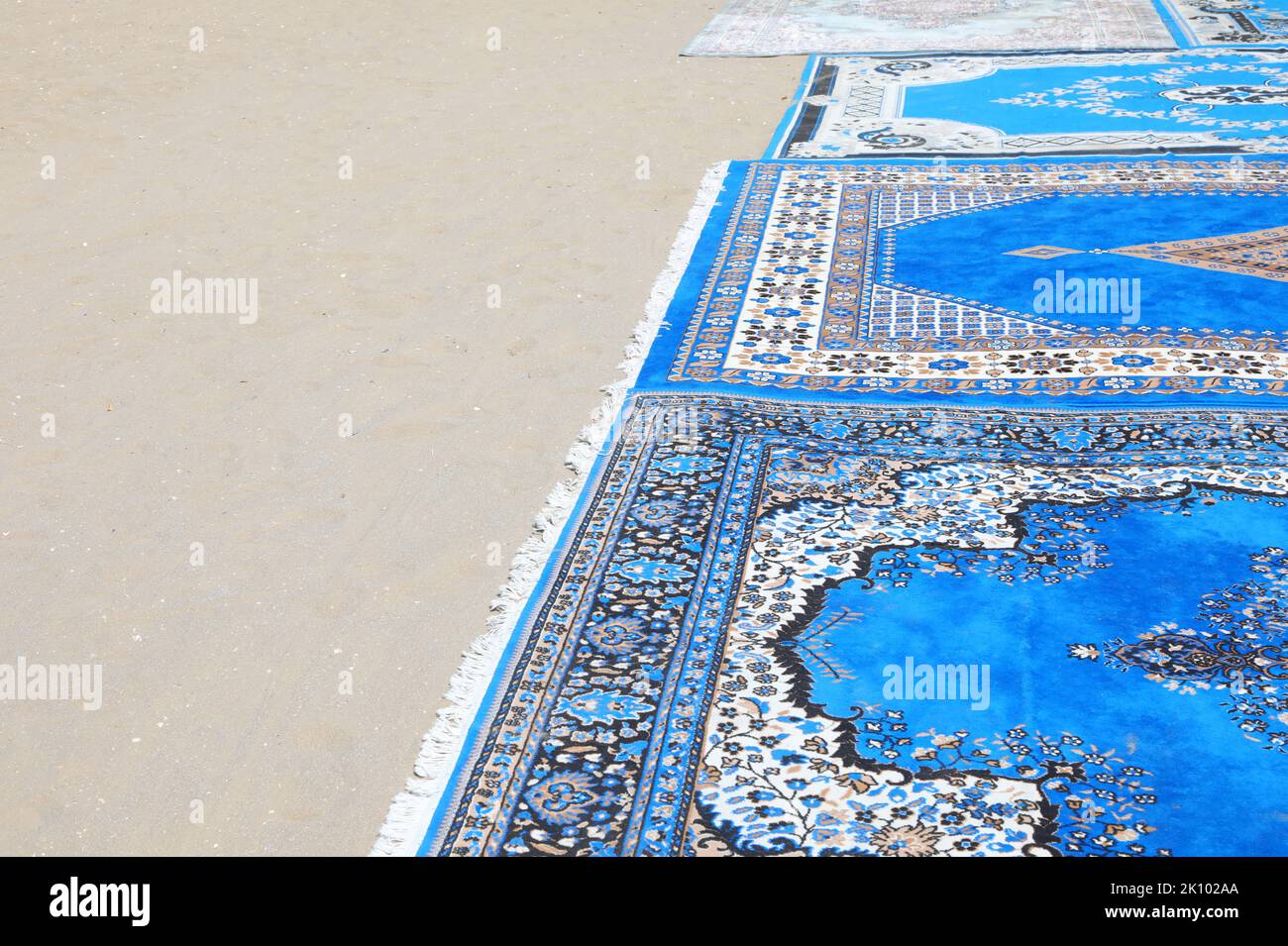Libya rug hi-res stock photography and images - Alamy