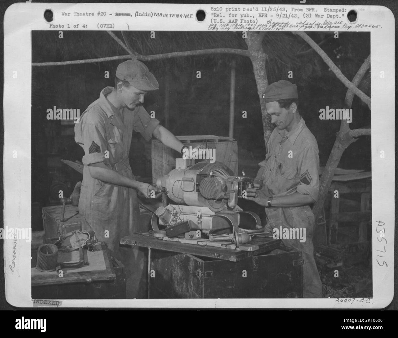 Aircraft Burma India Maintenance ENGINES War Stock Photo Alamy aircraft-burma-india-maintenance-engines-war-stock-photo-alamy