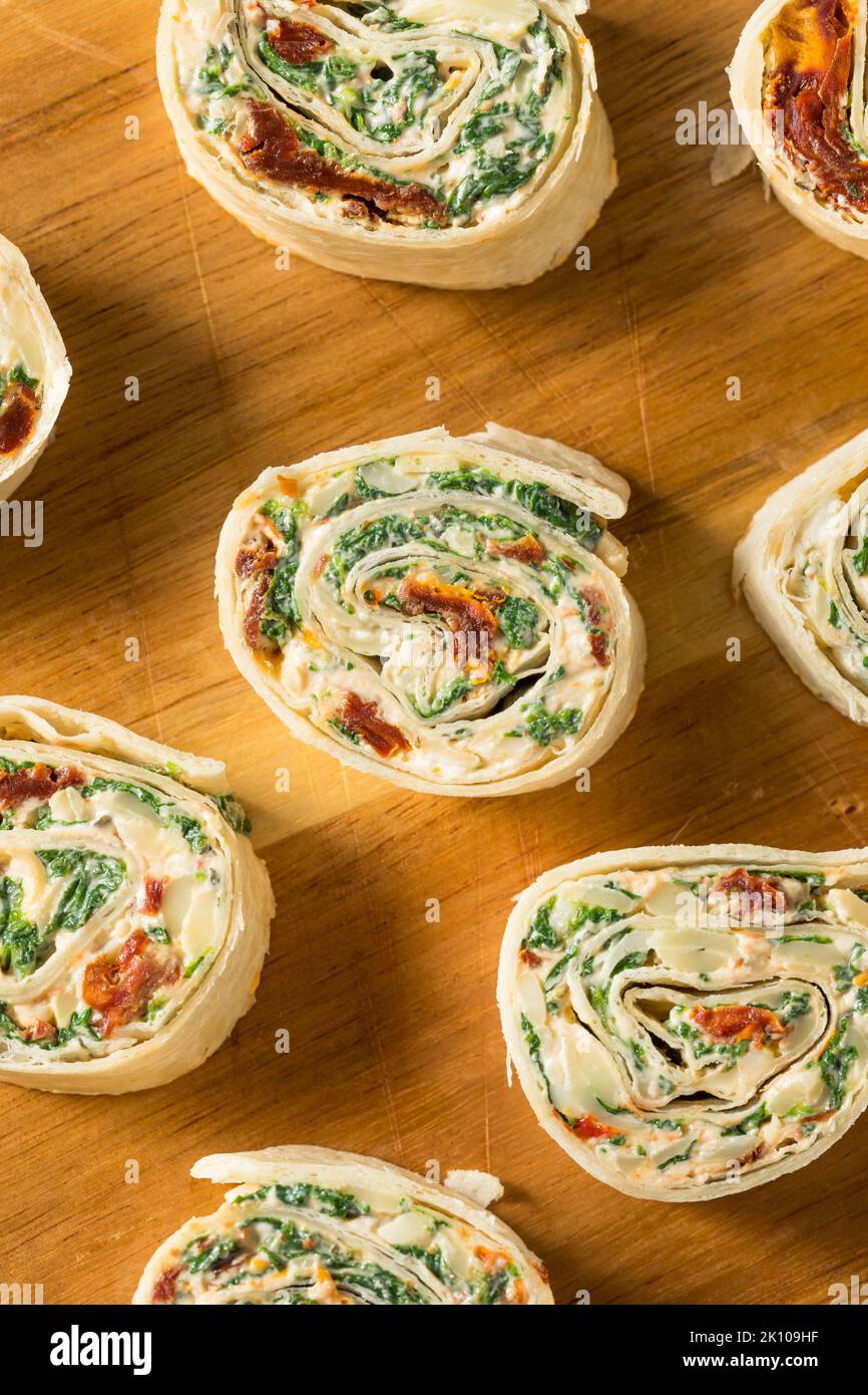 Homemade Pinwheel Tortilla Appetizers with Cream Cheese and Spinach