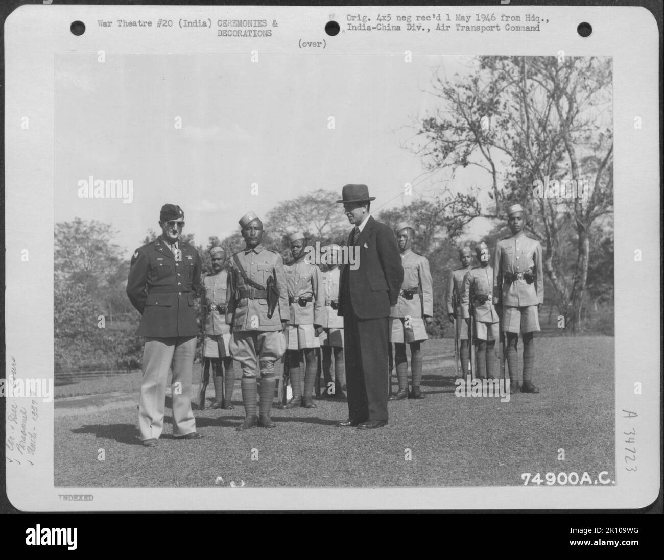 India history tours Black and White Stock Photos & Images - Alamy