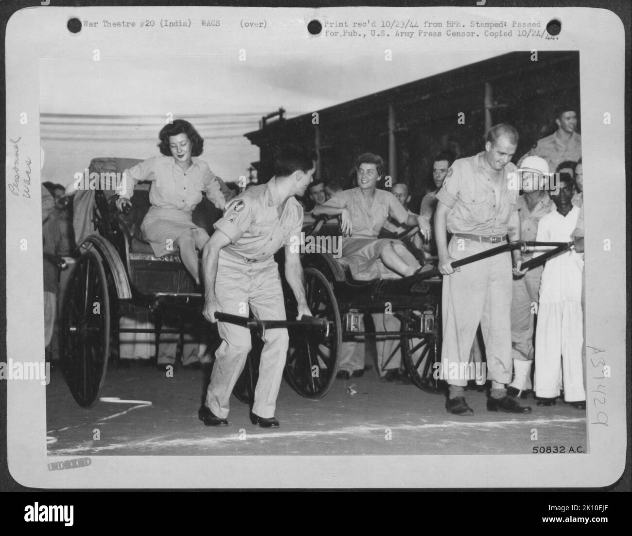 Wwii female combat pilots hi-res stock photography and images - Alamy