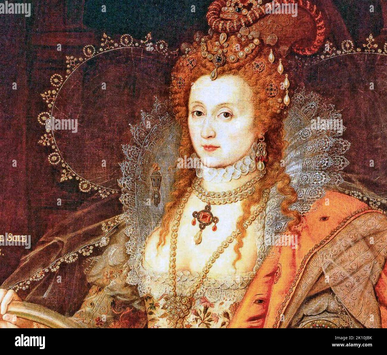 tQUEEN ELIZABETH I  (1533-1603)  Detail of the 'Rainbow Portrait' painted in the early 17th century by Isaac Oliver Stock Photo