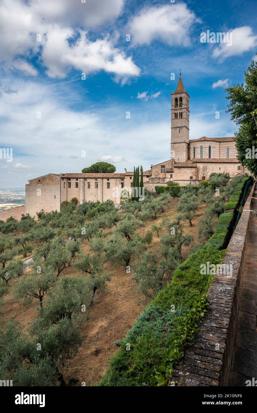 Assisi, a journey through history and religion Stock Photo - Alamy
