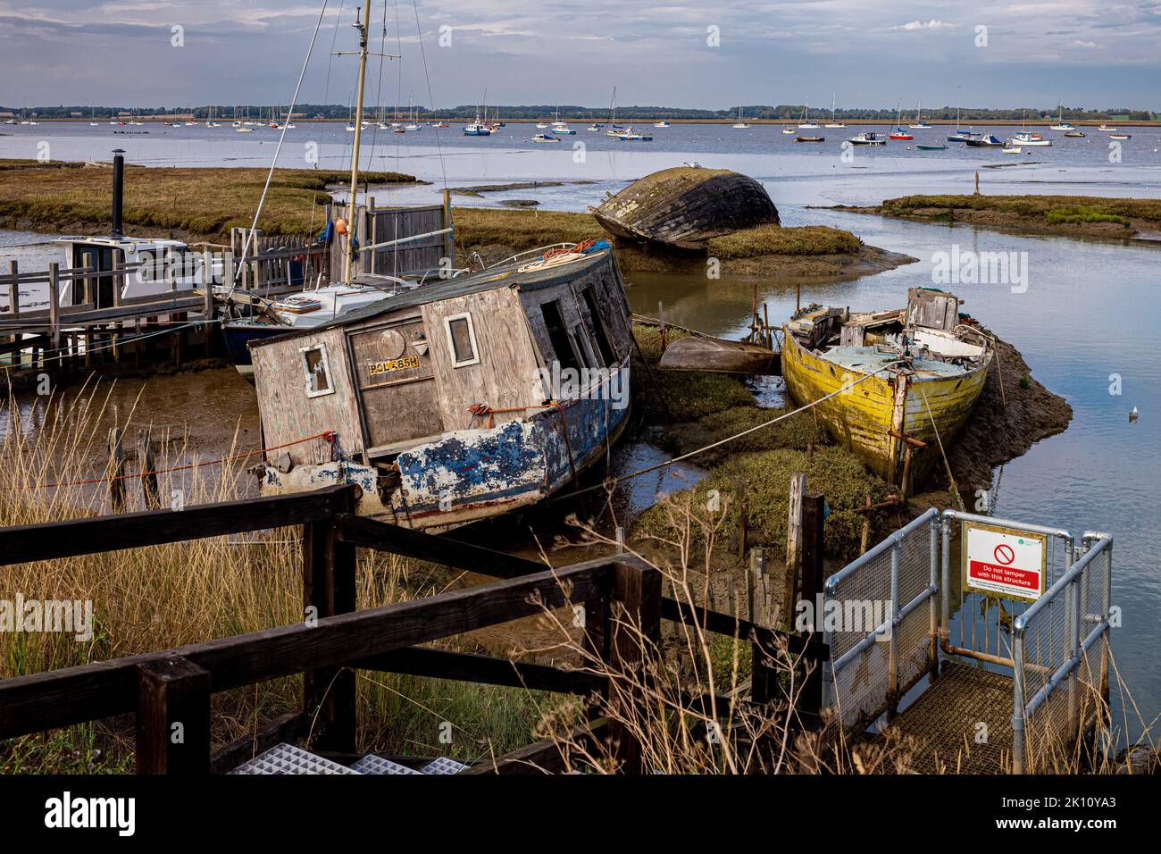 Felixstowe Ferry - the River Deben estuary at Felixstowe Ferry. Houseboat moorings on the River Deben Estuary in Suffolk. Stock Photo