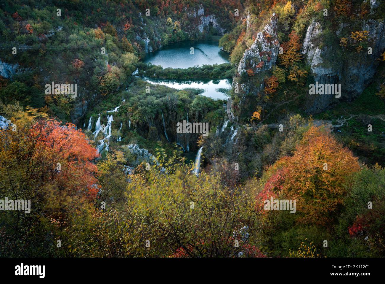 Majestic view on turquoise water and sunny beams. Picturesque and gorgeous scene. Popular tourist attraction. Location famous resort Plitvice Lakes Na Stock Photo