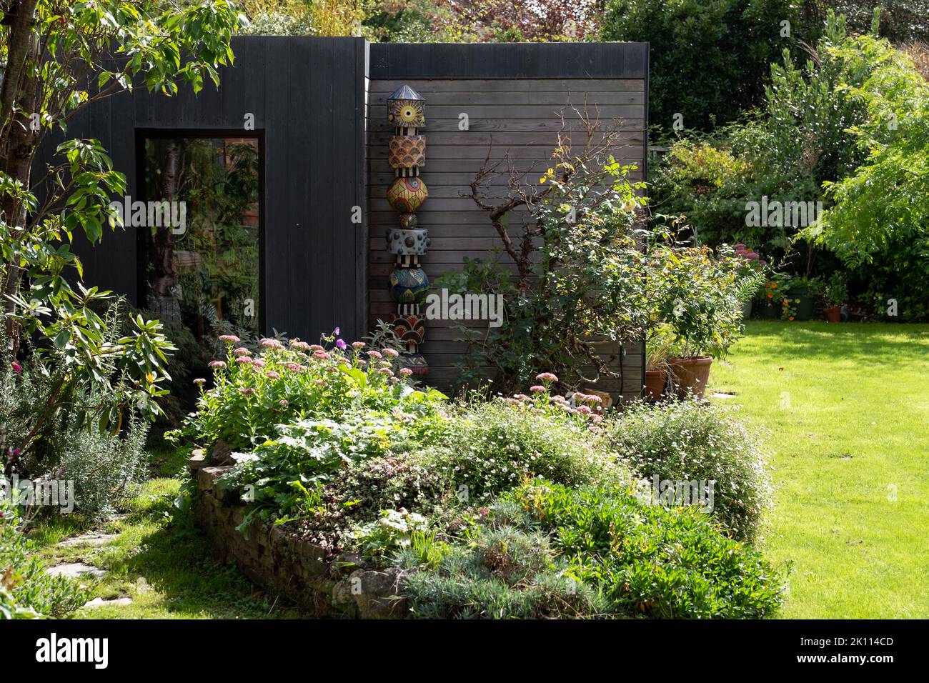 Suburban garden in Pinner, Middlesex, with sustainable eco friendly ...