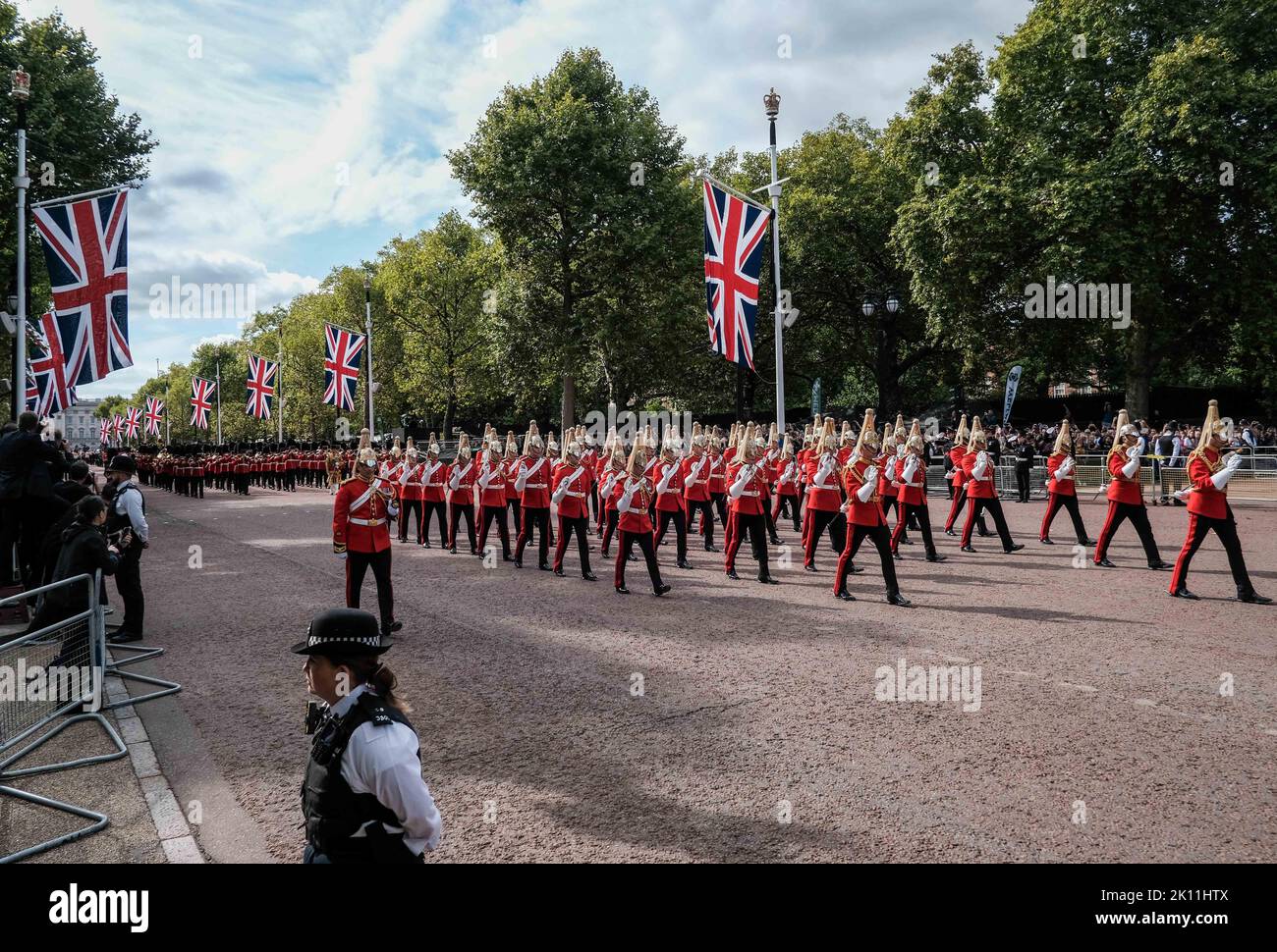 © Jeff Moore  The Queen’s coffin Bearing her crown passes from Buckingham Palace to Westminster Hall for the lying in state Stock Photo