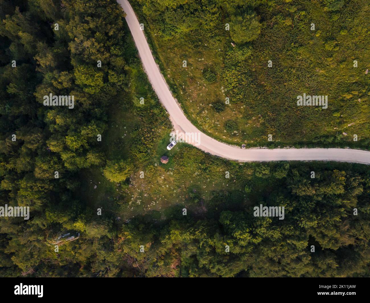 Aerial view scenic road car hi-res stock photography and images - Alamy