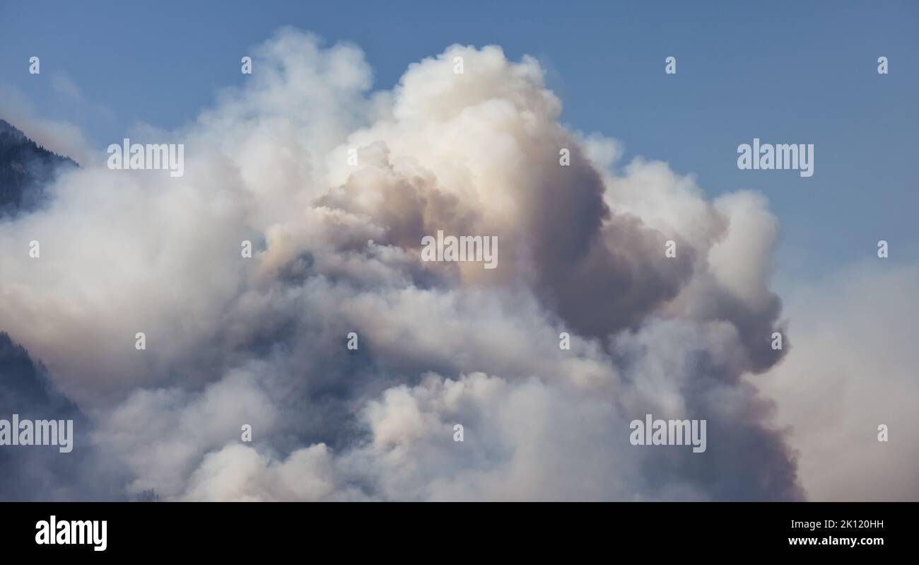 BC Forest Fire and Smoke over the mountain near Hope Stock Photo - Alamy